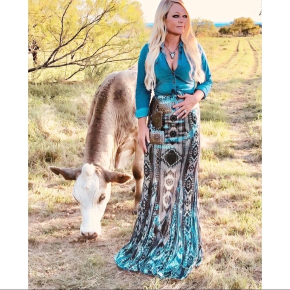 Crazy Train Dresses & Skirts - •Crazy Train Westward Wonder Sequin Maxi Skirt•